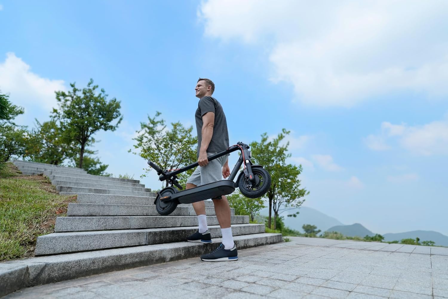 Xiaomi Electric Scooter Elite 45km Travel Range, 25km/h Max Speed, IPX5