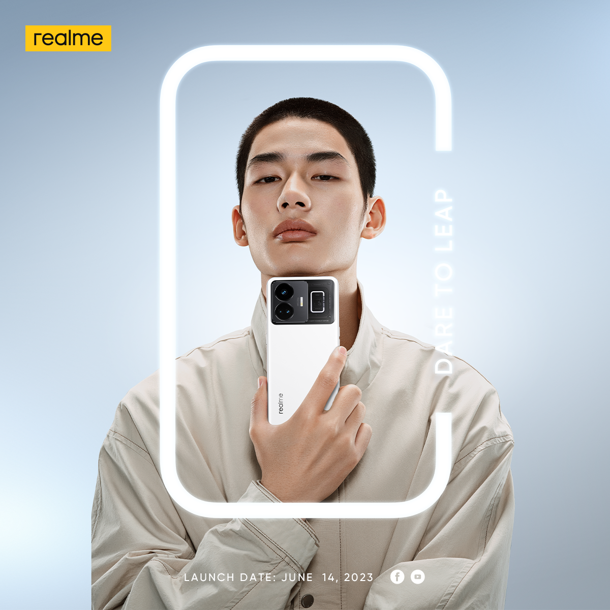 Realme GT3 5G 6.74" AMOLED Display 144Hz, Snapdragon 8+ Gen 1, 240W SUPERVOOC, 50 MP, f/1.9 Camera