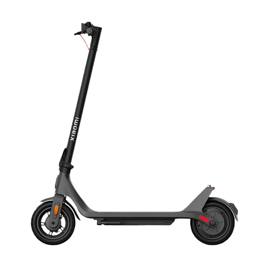 Xiaomi Electric Scooter 4 Lite, 20km Max. Range, 300W Rated Power, 25km/h Max. Speed, 14% Max. Incline, Dual Brake System, Deck Widened by 5mm, Black