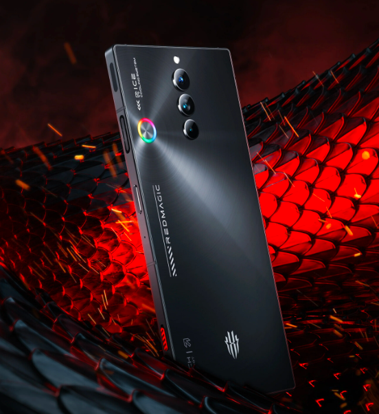 REDMAGIC 8s Pro 5G Snapdragon® 8 Gen 2, 6.8 Inch Screen ,120 Hz Refresh Rate , 50MP Triple Camera, Cooling Power x2 , 6000 mAh Dual Battery System.