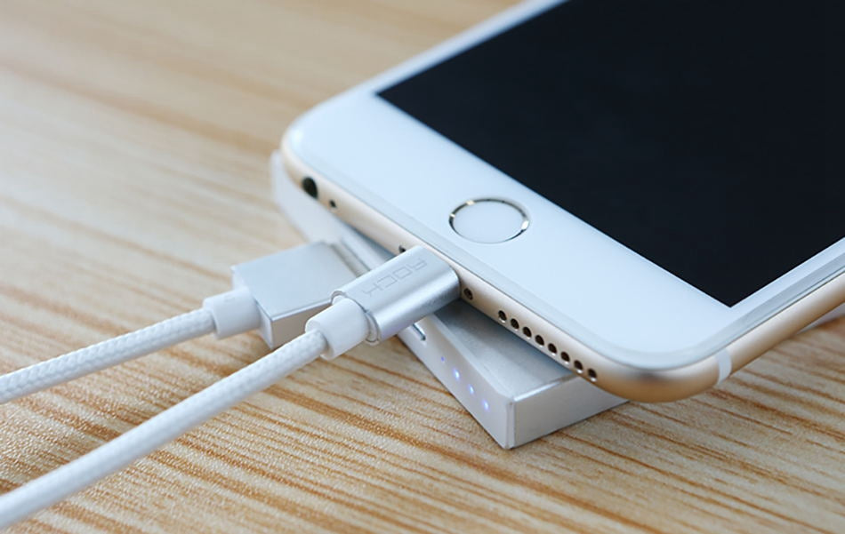 Nylon Braid MFI Certified Lightning Cable Fibre Fast Charging For iPhone / iPad - White