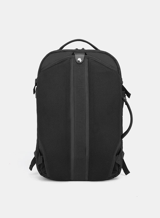 ARCTIC HUNTER B00187 BACKPACK 15.6inch -usb &amp; aux ports - black