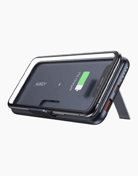 Aukey 10,000mAh Portable Wireless Power Bank, PD and QC3.0 - Black
