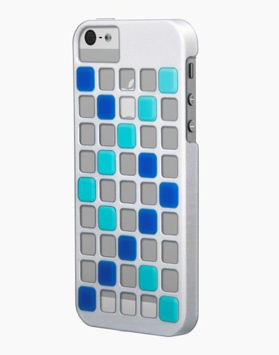 Smartkoshk iPhone 5/5s Xdoria Cubit case in white, showcasing sleek design and precise cutouts for buttons and ports.