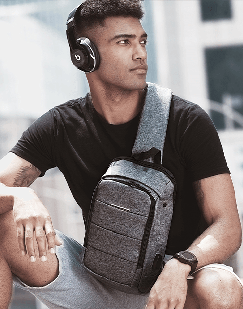 Ozuko Slingbag Crossbody Bag, Waterproof With USB - Black