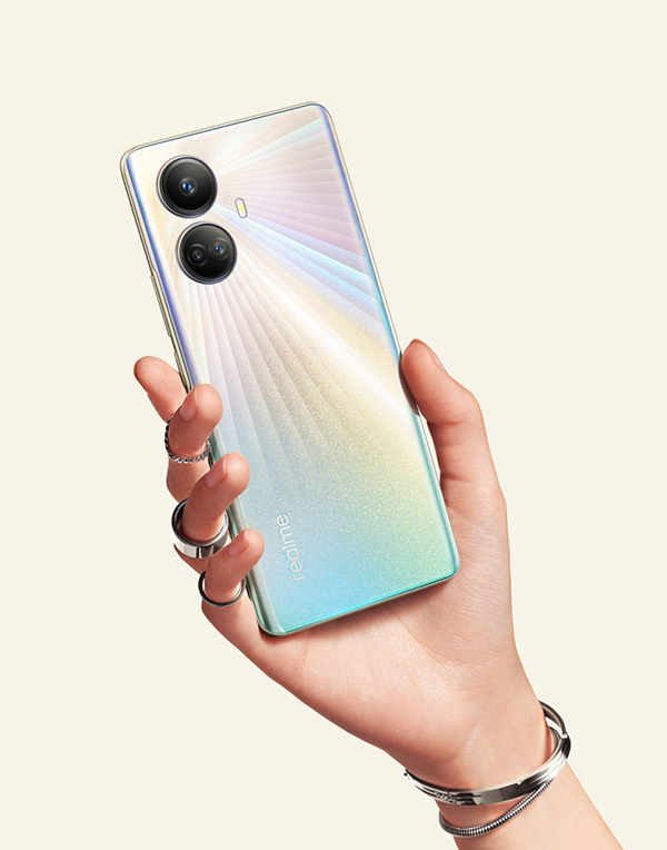 Realme 10 Pro+ 5G 6.7" FHD+ 120Hz Curved Display, 108MP ProLight Camera, Dimensity 920