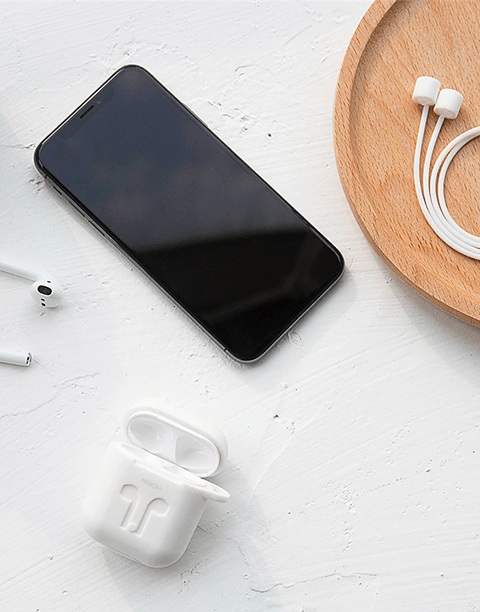Rock AirPods Silicone Case + Anti Lost Strap, Anti Shocks White