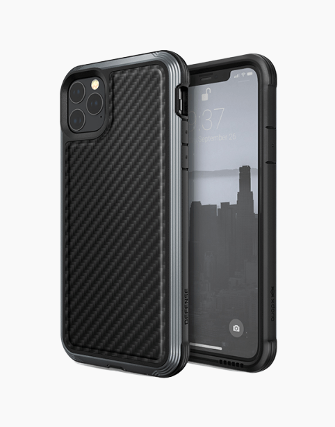 Smartkoshk Defense Lux by Xdoria anti-shock case for iPhone 11 Pro with carbon textured design and up to 3m drop protection.